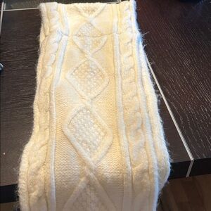 Old Navy Cream Knit Scarf